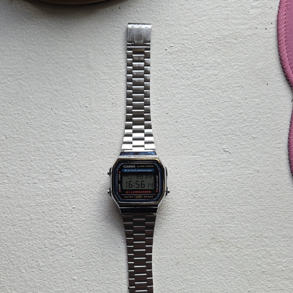 Casio Classic Silver Smartwatch
